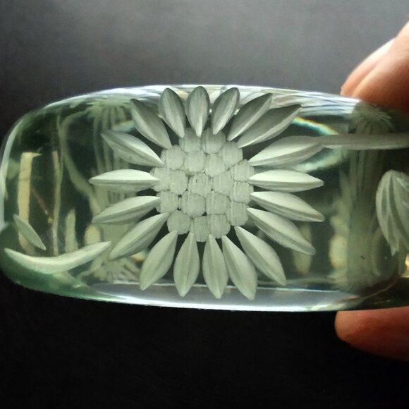 Vintage Clear Lucite Bangle Bracelet Aquamarine Tint Reverse Carved Acrylic - Picture 3 of 9